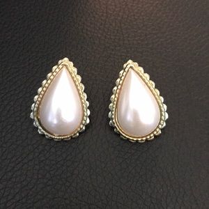 Vintage Pearl Teardrop Earrings